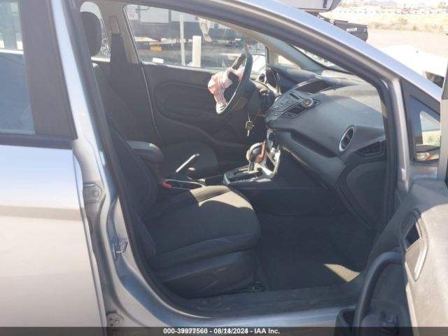 3FADP4BJ0JM118726 Ford FIESTA SE