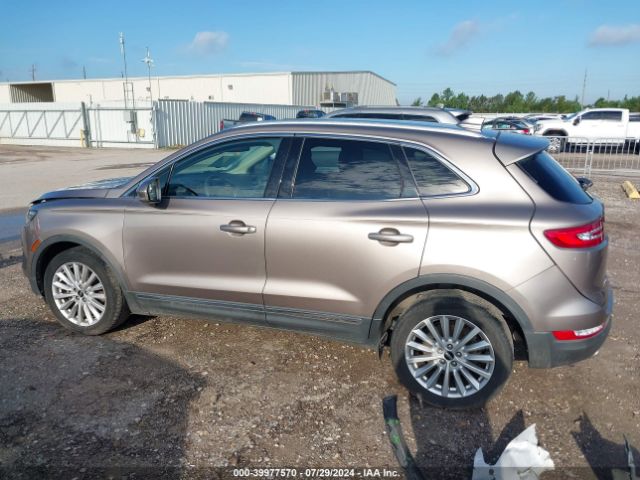 5LMCJ1C9XKUL17492 Lincoln Mkc Standard