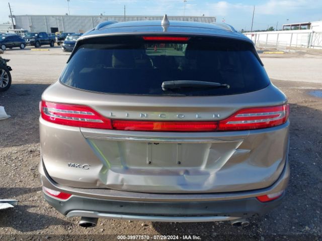 5LMCJ1C9XKUL17492 Lincoln Mkc Standard