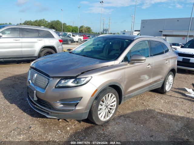5LMCJ1C9XKUL17492 Lincoln Mkc Standard