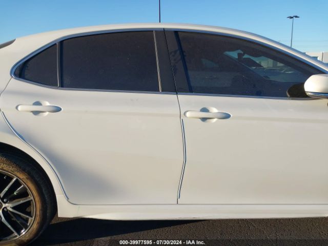 4T1T11AK2PU817212 Toyota CAMRY SE