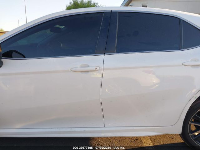 4T1T11AK2PU817212 Toyota CAMRY SE