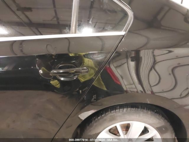 3VWLA7AJ2FM302306 Volkswagen Jetta 2.0l Tdi Se