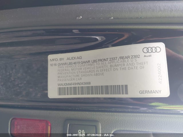 Audi A4 Ultra Premium 2017 WAUGMAF49HN043668 Image 9
