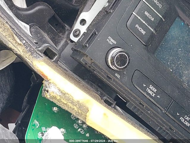 KNDMB5C18G6157246 KIA SEDONA LX