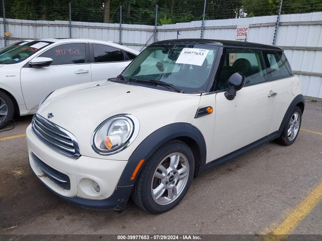 2013 MINI HARDTOP WMWSU3C53DT692486 Photo 5
