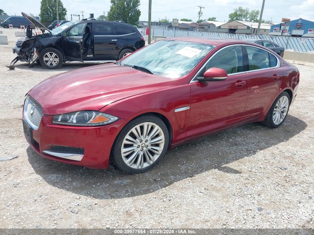 2012 JAGUAR XF SAJWA0HB5CLS52053 Photo 1