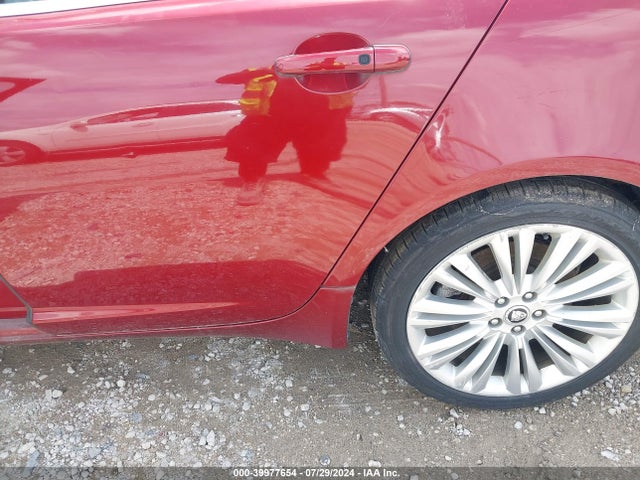 2012 JAGUAR XF SAJWA0HB5CLS52053 Photo 5