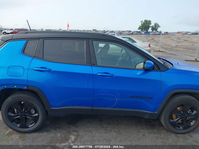 3C4NJDBB7JT433439 Jeep Compass Altitude 4x4
