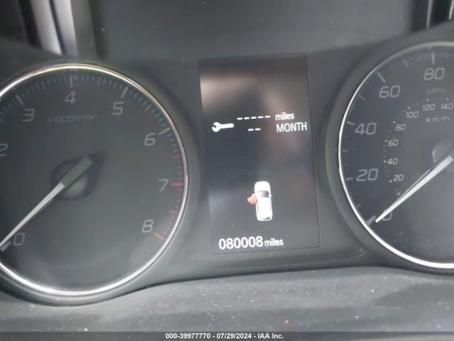 JA4AD2A3XHZ015460 Mitsubishi Outlander Es