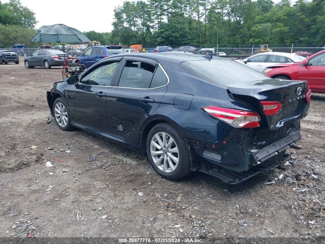 Toyota CAMRY LE 2020 4T1C11AK5LU991737 Image 3