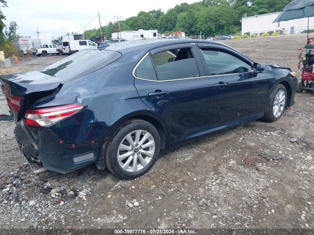 Toyota CAMRY LE 2020 4T1C11AK5LU991737 Image 4