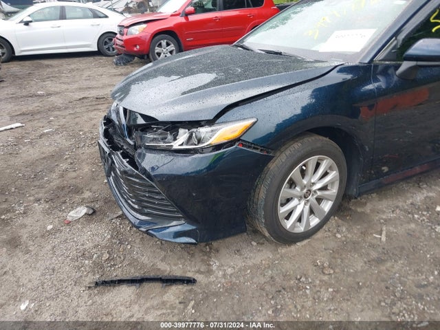Toyota CAMRY LE 2020 4T1C11AK5LU991737 Image 6