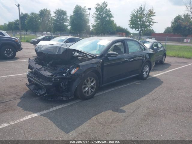 1VWAA7A3XJC041526 Volkswagen Passat 2.0t R-line/2.0t S