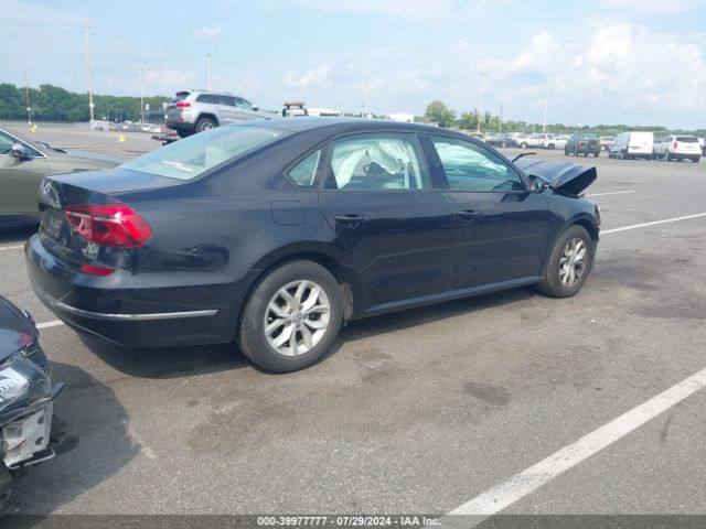 1VWAA7A3XJC041526 Volkswagen Passat 2.0t R-line/2.0t S
