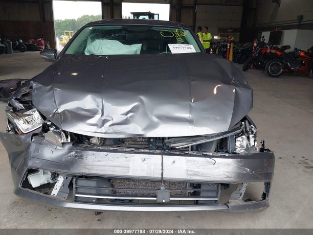 1VWBT7A35GC011129 Volkswagen Passat 1.8t Se