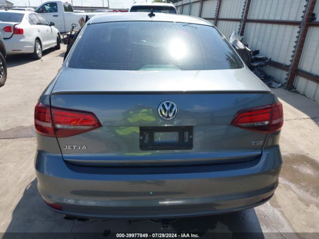 3VWD17AJ8GM347014 Volkswagen Jetta 1.8t Sport