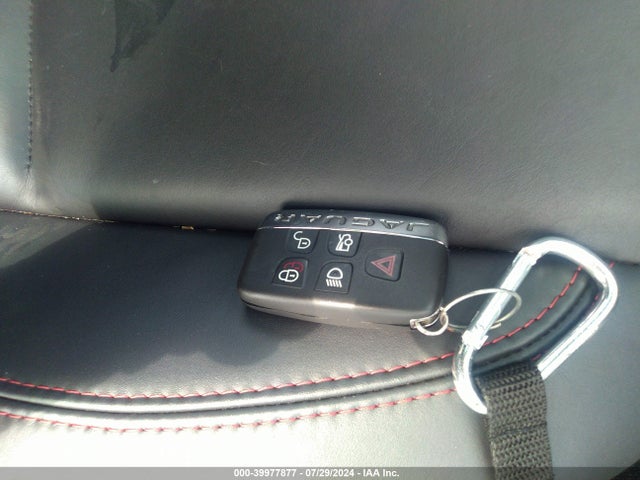 2016 JAGUAR F-TYPE SAJWA6BU8G8K25709 Photo 10