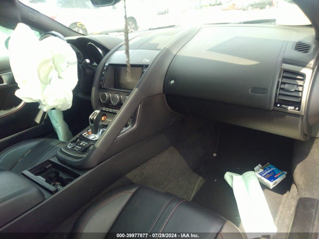 2016 JAGUAR F-TYPE SAJWA6BU8G8K25709 Photo 7
