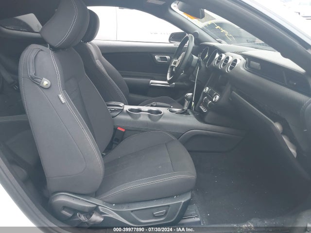 Ford Mustang Ecoboost Fastback 2022 1FA6P8TH7N5134123 Image 5