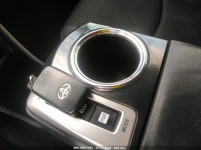 Toyota Prius V Five/four/three/two 2015 JTDZN3EU7FJ023932 Image 11