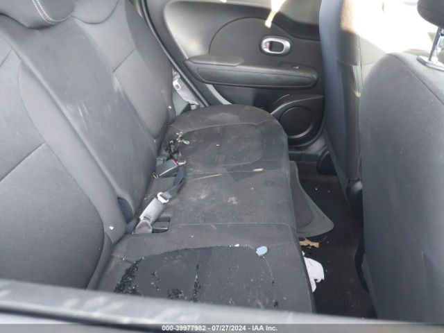 KNDJN2A2XJ7523794 KIA Soul