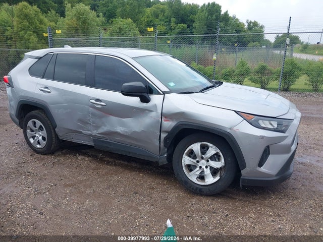 Toyota RAV4 LE 2022 2T3F1RFV2NW276536 Image 1