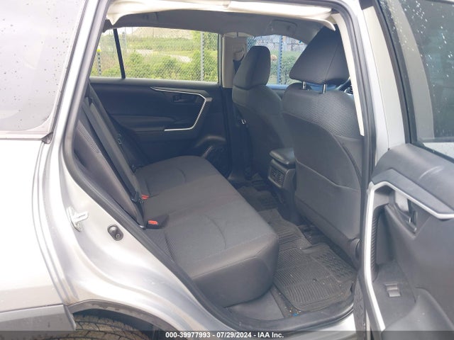 Toyota RAV4 LE 2022 2T3F1RFV2NW276536 Image 8