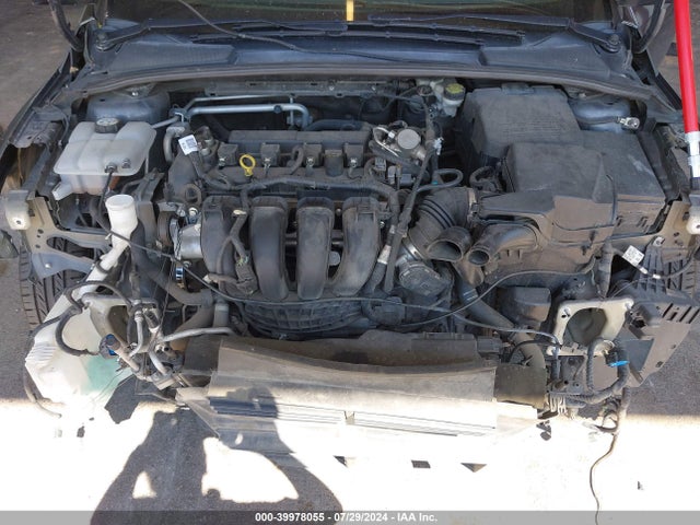Ford FOCUS S 2016 1FADP3E29GL345728 Image 10