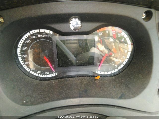 2010 CAN-AM SPYDER ROADSTER 2BXJBLC13AV000738 Photo 6