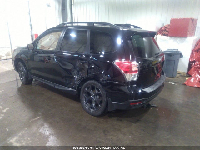 Subaru Forester 2.5i Premium 2018 JF2SJAEC8JH475169 Image 3