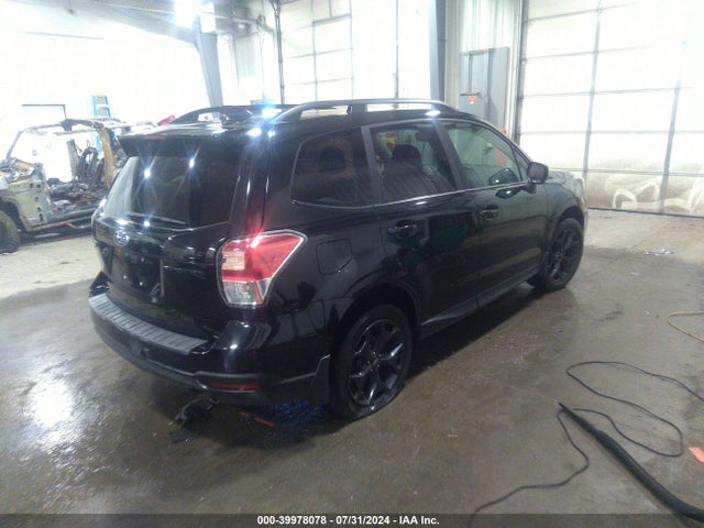 Subaru Forester 2.5i Premium 2018 JF2SJAEC8JH475169 Image 4
