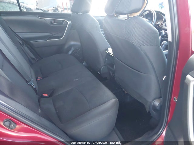 Toyota RAV4 LE 2019 2T3H1RFVXKC010624 Image 8