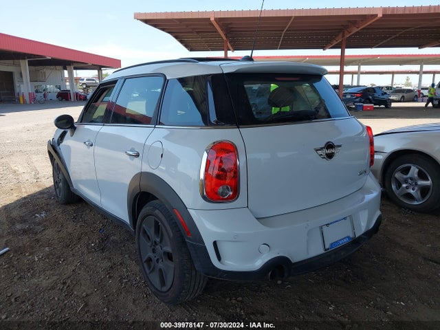 2012 MINI COOPER S COUNTRYMAN WMWZC3C57CWL82209 Photo 2