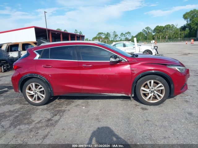 SJKCH5CP0HA018710 Infiniti Qx30 Premium