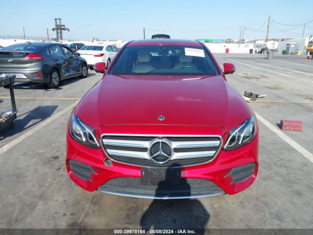 WDDZF4JB8KA570327 Mercedes-Benz E 300