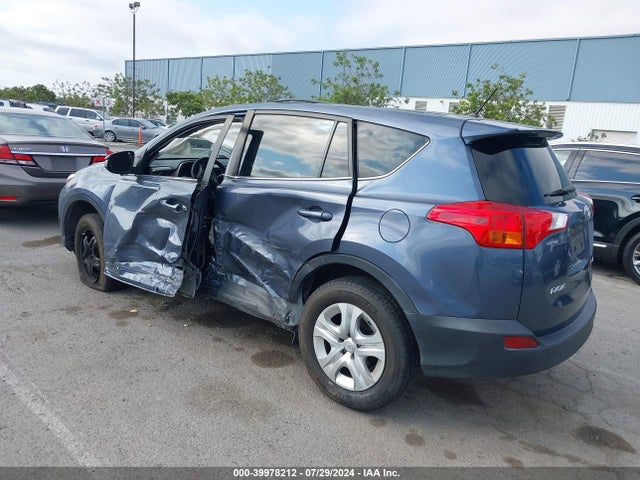 Toyota RAV4 LE 2014 JTMZFREV7ED042017 Image 3