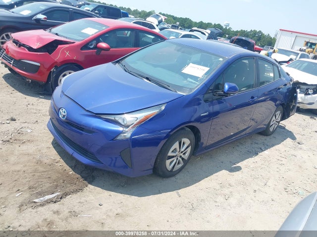 Toyota Prius Two Eco 2016 JTDKARFU7G3521505 Image 2