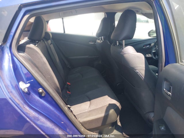 Toyota Prius Two Eco 2016 JTDKARFU7G3521505 Image 8