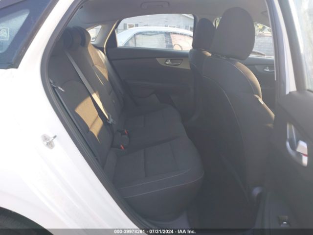 3KPF24AD8KE046778 KIA FORTE FE