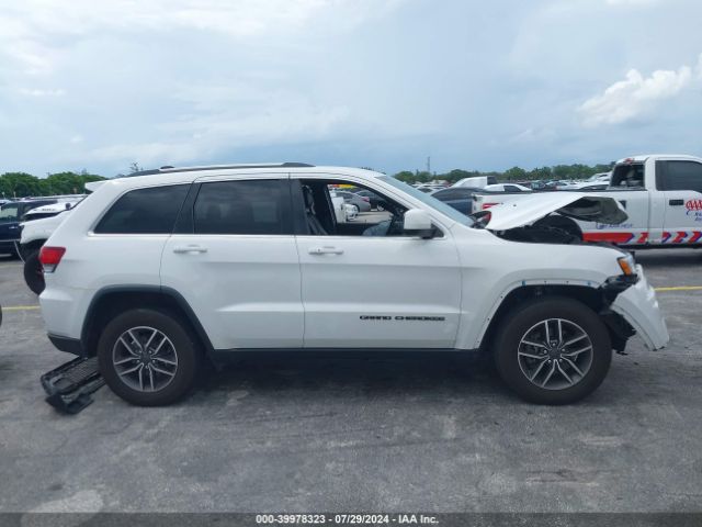 1C4RJEAG2LC365232 Jeep Grand Cherokee Laredo E 4x2
