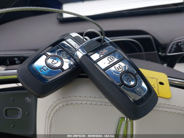 5LMPJ9JA9RJ786243 Lincoln Nautilus Black Label