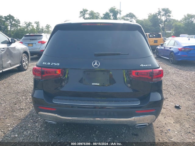 W1N4M4HB9MW108857 Mercedes-Benz Glb 250 4matic