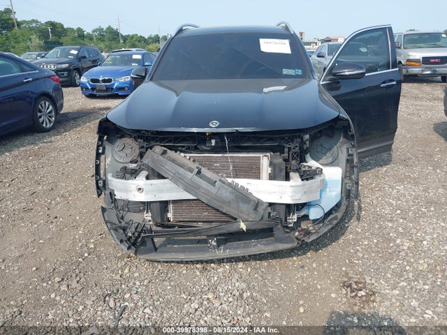 W1N4M4HB9MW108857 Mercedes-Benz Glb 250 4matic