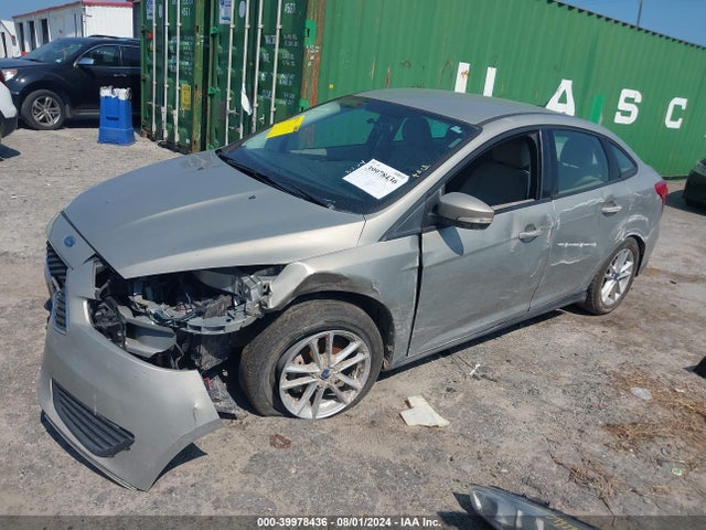 Ford FOCUS SE 2016 1FADP3F29GL355271 Image 2