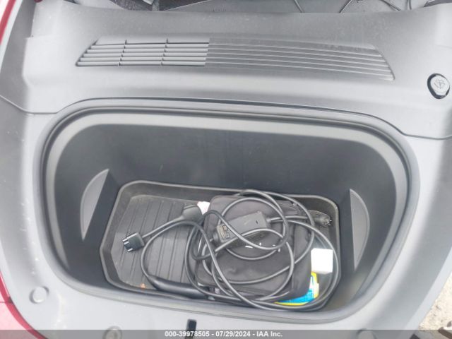 2021 TESLA MODEL Y 5YJYGDEF2MF133949 Photo 9
