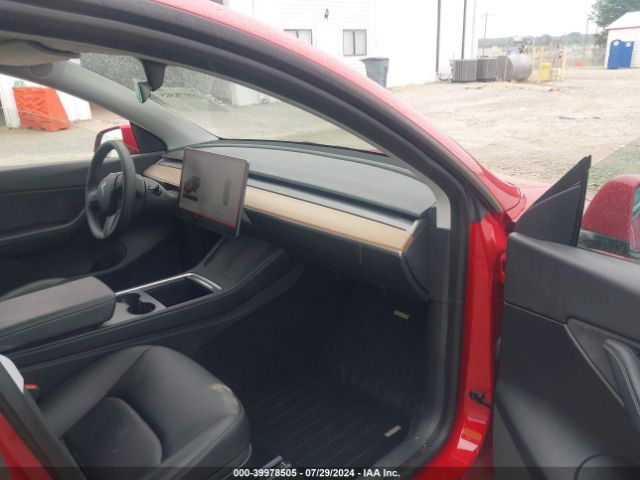 2021 TESLA MODEL Y 5YJYGDEF2MF133949 Photo 4