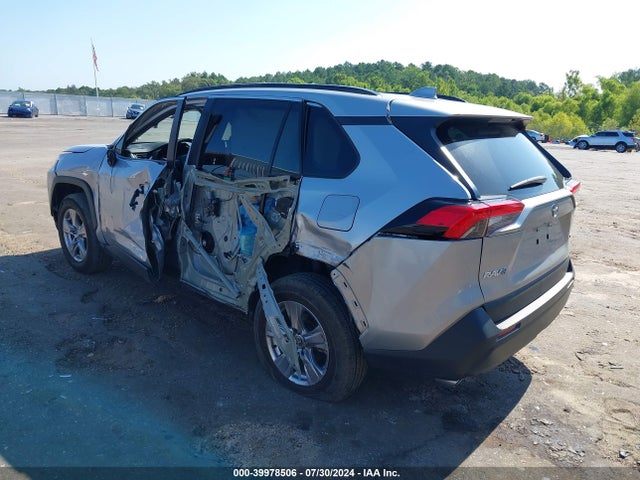 Toyota Rav4 Xle 2023 2T3W1RFV9PW248235 Image 3