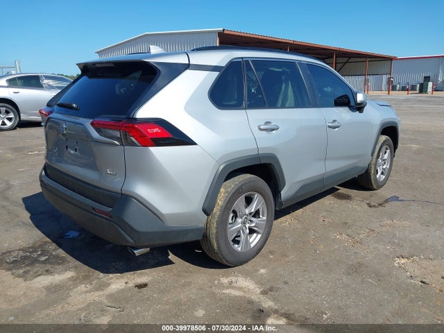 Toyota Rav4 Xle 2023 2T3W1RFV9PW248235 Image 4