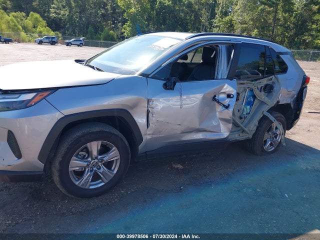 Toyota Rav4 Xle 2023 2T3W1RFV9PW248235 Image 6